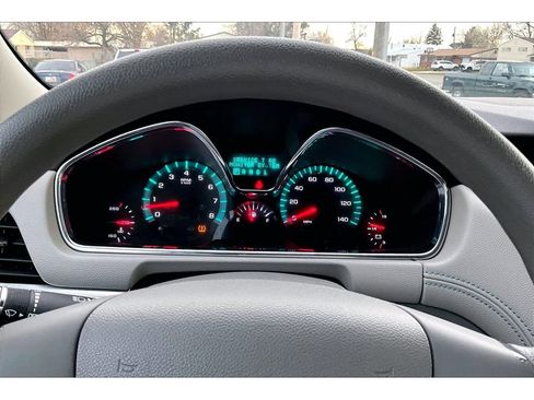 Used 2013 Chevrolet Traverse LS image 13