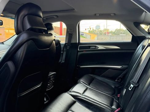 Used 2013 Lincoln MKZ AWD image 10