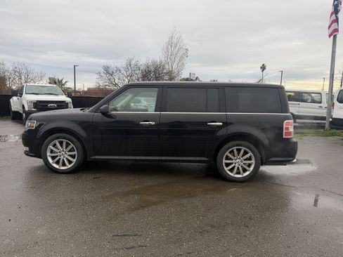 Used 2019 Ford Flex Limited image 2