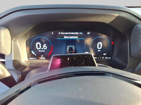 Used 2025 Ford Explorer Platinum w/ Ultimate Package image 17