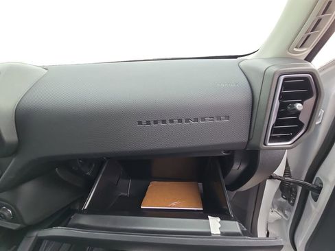 Used 2025 Ford Bronco Sport Badlands image 17