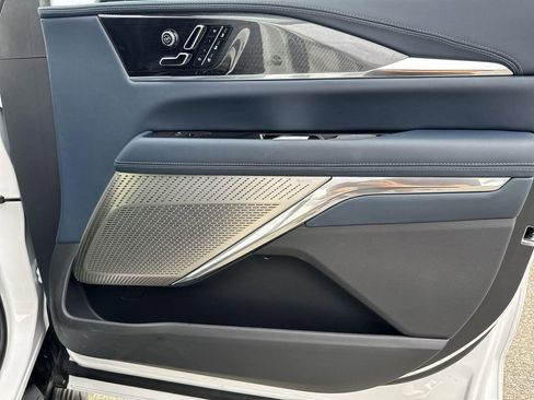 New 2025 Cadillac Escalade IQ Sport 2 image 41