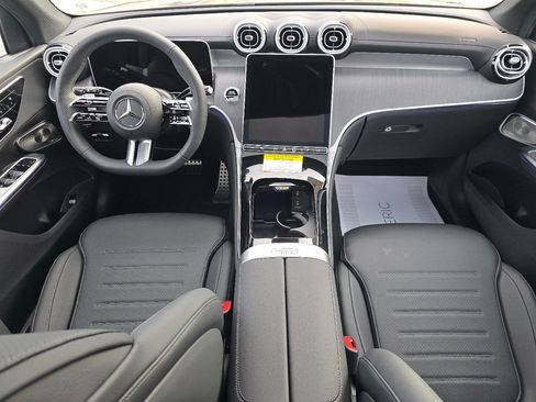 New 2026 Mercedes-Benz GLC 300 4MATIC image 23