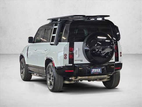 Used 2023 Land Rover Defender 110 X-Dynamic SE AWD/4WD image 7