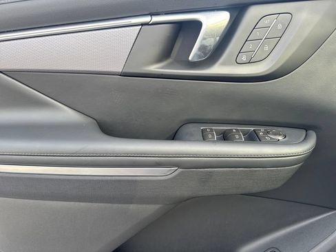 New 2026 Buick Enclave Sport Touring w/ Power Package FWD image 17