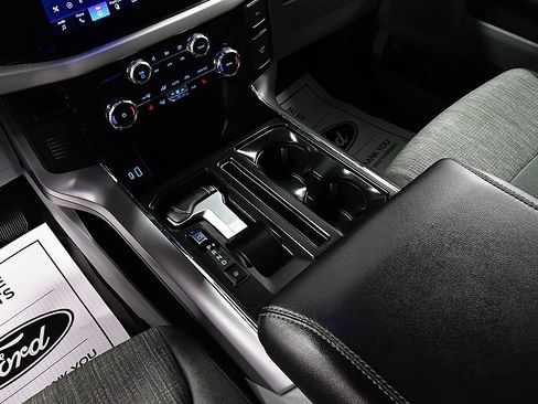 Used 2023 Ford F150 Lightning XLT image 25