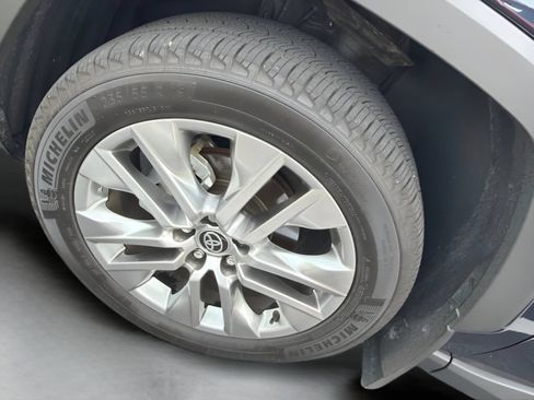 Used 2024 Toyota RAV4 Limited FWD image 9