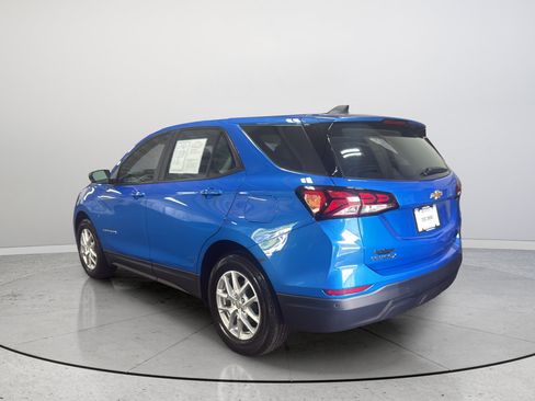 Certified 2024 Chevrolet Equinox LS w/ Driver Confidence II Package FWD image 9