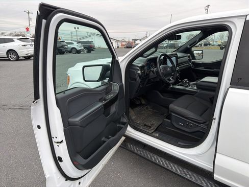 Used 2021 Ford F150 XLT w/ Equipment Group 302A High image 16