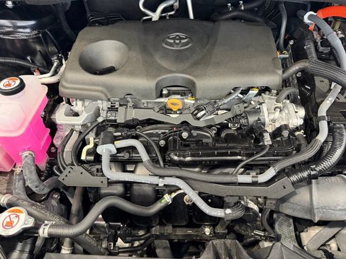 Certified 2024 Toyota Sienna Platinum w/ Protection Package (TMS) AWD/4WD image 36