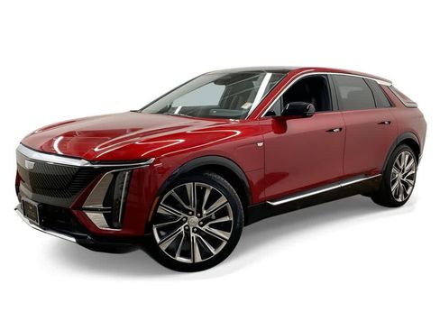 Certified 2025 Cadillac Lyriq Luxury w/ LPO, Floor Liner Package image 1