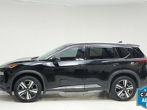 Used 2023 Nissan Rogue SL w/ SL Premium Package FWD image 2