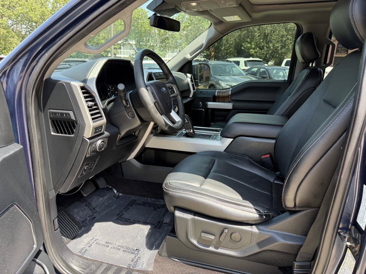 Used 2020 Ford F150 Lariat w/ Equipment Group 502A Luxury AWD/4WD image 10