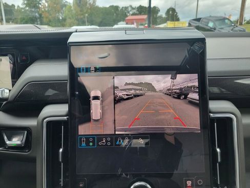 New 2026 GMC Yukon XL Elevation w/ Elevation Premium Package image 25