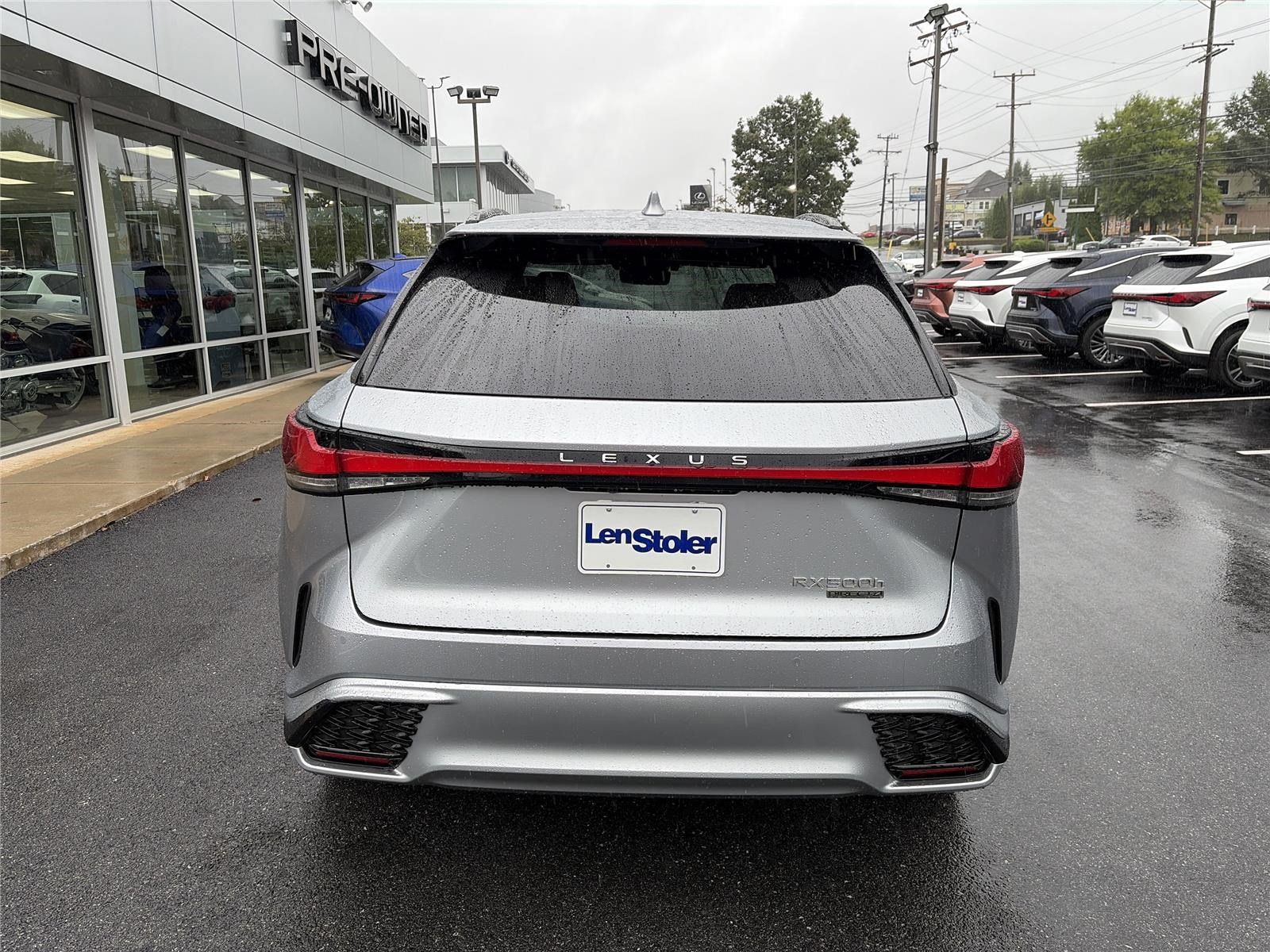 Used 2023 Lexus RX 500h F Sport w/ Accessory Package (Z1) AWD/4WD image 4