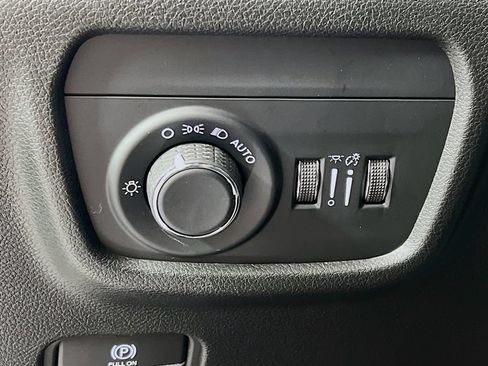 New 2026 Jeep Grand Cherokee Altitude AWD/4WD image 10