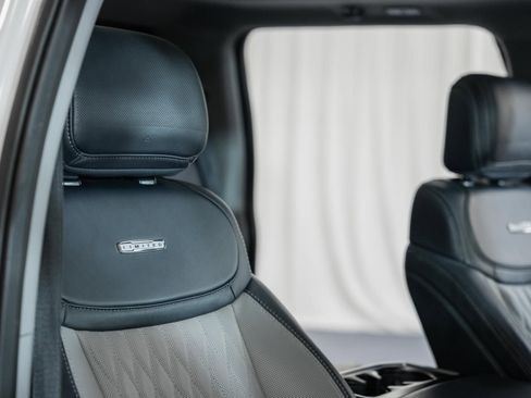 Used 2021 Ford F150 Limited image 45