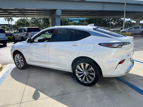 New 2026 Buick Envista Avenir FWD image 4
