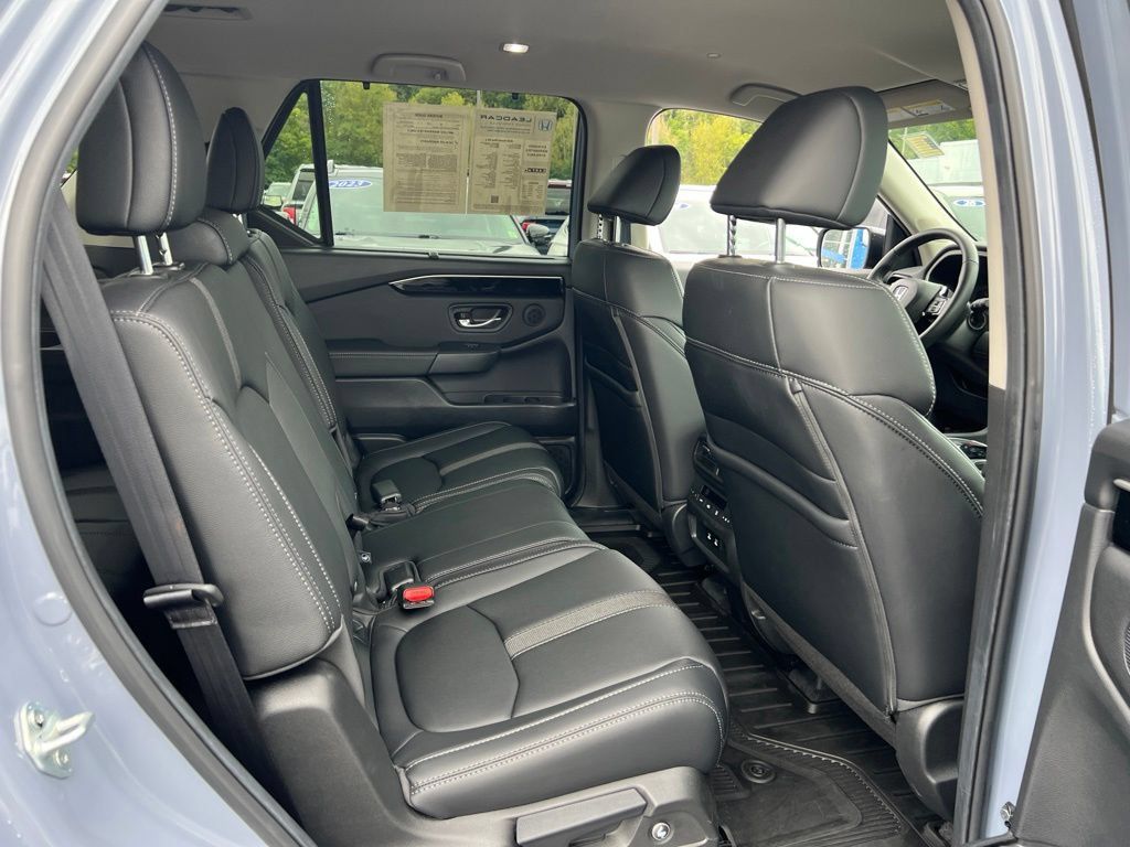 Certified 2026 Honda Pilot EX-L image 25