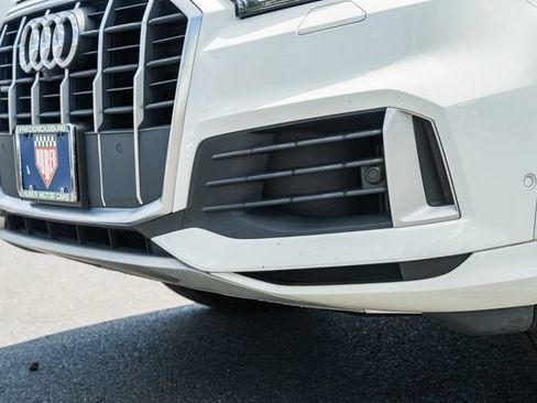 Used 2021 Audi Q7 3.0T Premium Plus AWD/4WD image 14