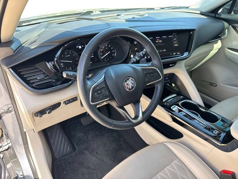 Used 2022 Buick Envision Avenir w/ Technology Package II image 23