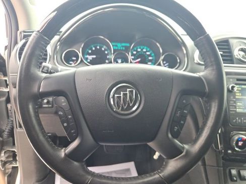 Used 2017 Buick Enclave Premium image 19