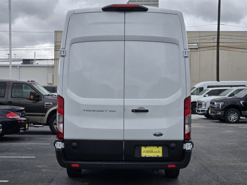 Used 2025 Ford Transit 350 148 High Roof Extended image 7