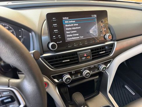 Used 2020 Honda Accord LX image 23