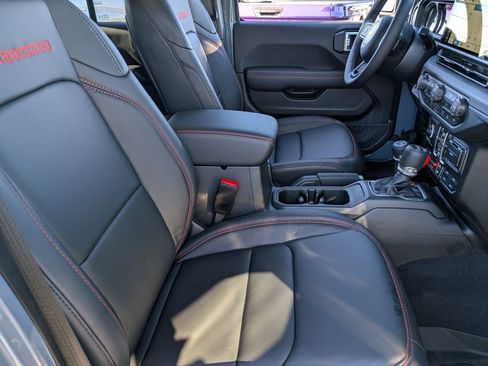 New 2026 Jeep Wrangler Unlimited Rubicon image 31