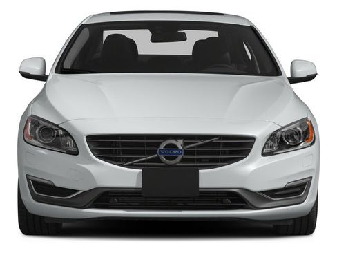 Used 2015 Volvo S60 T5 image 4