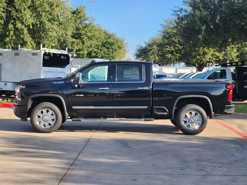 New 2026 Chevrolet Silverado 2500 High Country w/ Technology Package image 13