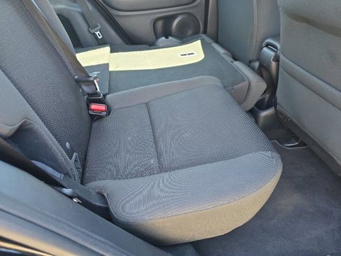Used 2019 Honda HR-V LX image 36