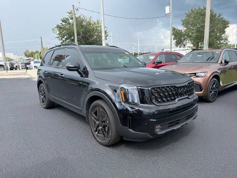 Used 2025 Kia Telluride SX Prestige X-Line AWD/4WD image 3