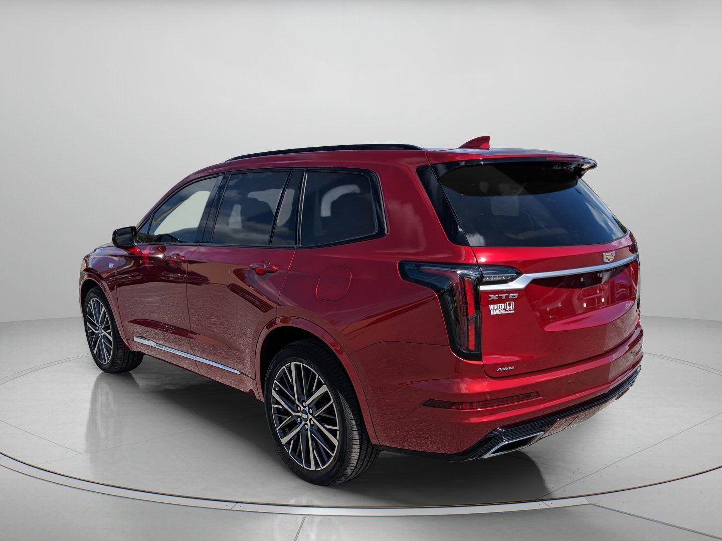 Used 2023 Cadillac XT6 Sport w/ Platinum Package AWD/4WD image 6