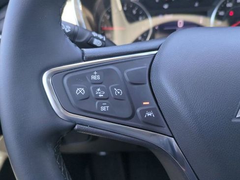 Used 2024 Chevrolet Equinox LT w/ LPO, Floor Liner Package FWD image 29