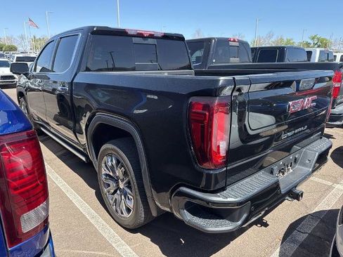 Used 2023 GMC Sierra 1500 Denali w/ Denali Reserve Package AWD/4WD image 3