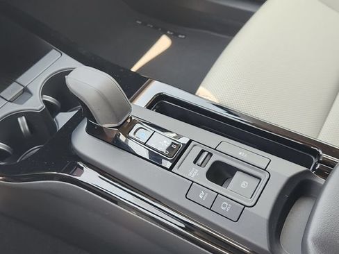New 2026 Toyota Prius XLE FWD image 16