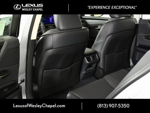 New 2025 Lexus ES 350 w/ Premium Package image 7