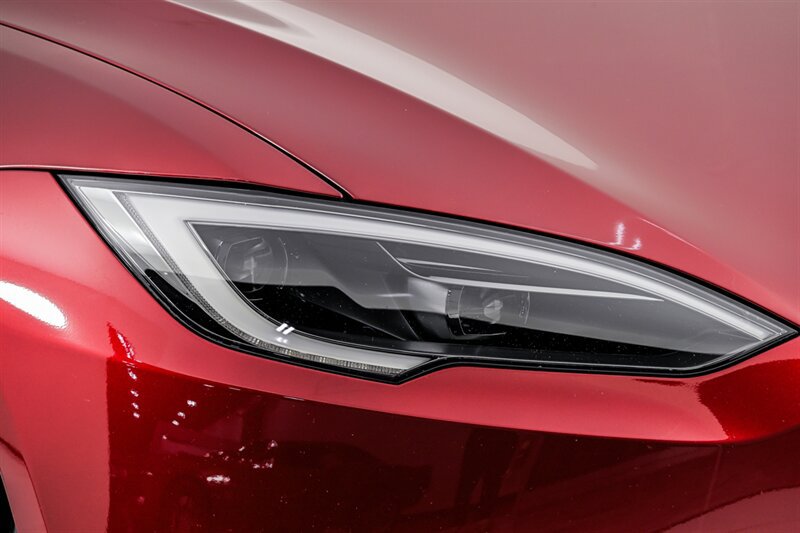 Used 2026 Tesla Model S Plaid AWD/4WD image 4