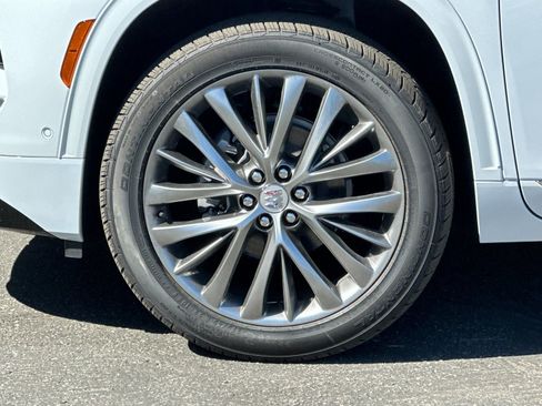New 2026 Buick Enclave Avenir AWD/4WD image 26