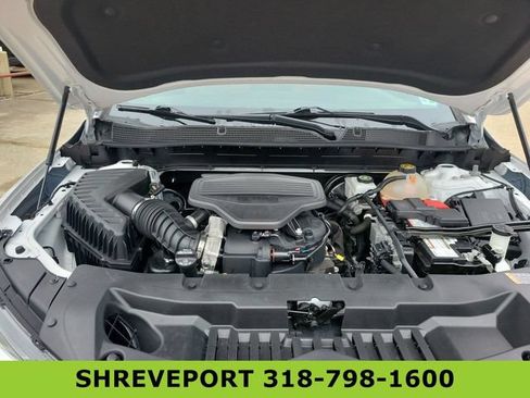 Certified 2020 Chevrolet Blazer Premier w/ Driver Confidence II Package FWD image 30