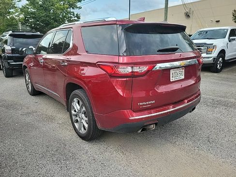 Used 2018 Chevrolet Traverse Premier w/ Driver Confidence II Package FWD image 4