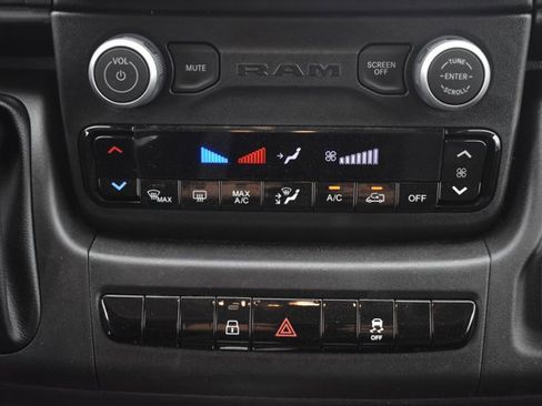New 2026 RAM ProMaster 2500 w/ Premium Convenience Group FWD image 29