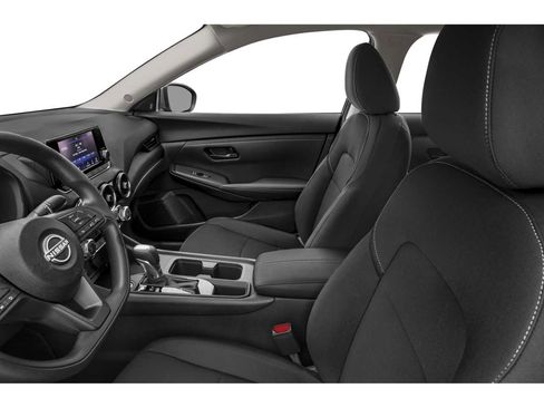 Used 2024 Nissan Sentra S image 6