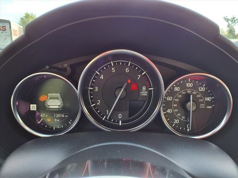 Used 2021 MAZDA MX-5 Miata RF Grand Touring image 11