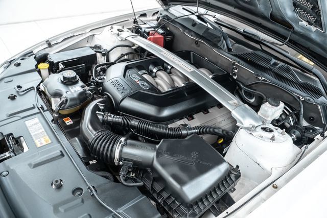 Used 2013 Ford Mustang GT Premium RWD image 32