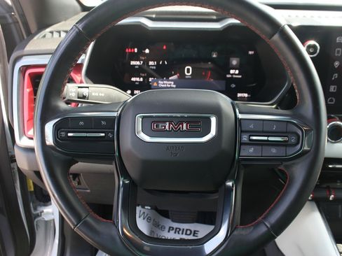 Used 2024 GMC Canyon AT4X AWD/4WD image 22
