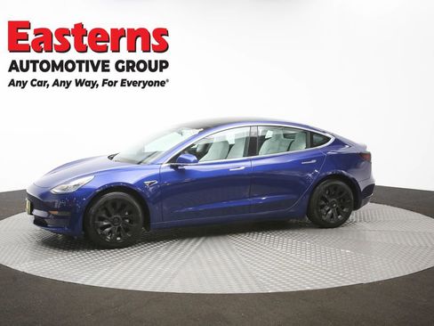Used 2020 Tesla Model 3 Standard Range Plus image 56