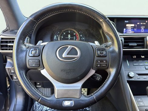Used 2019 Lexus IS 300 F Sport w/ F Sport Package RWD image 16