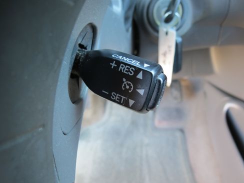 Used 2006 Toyota Tundra Limited image 16